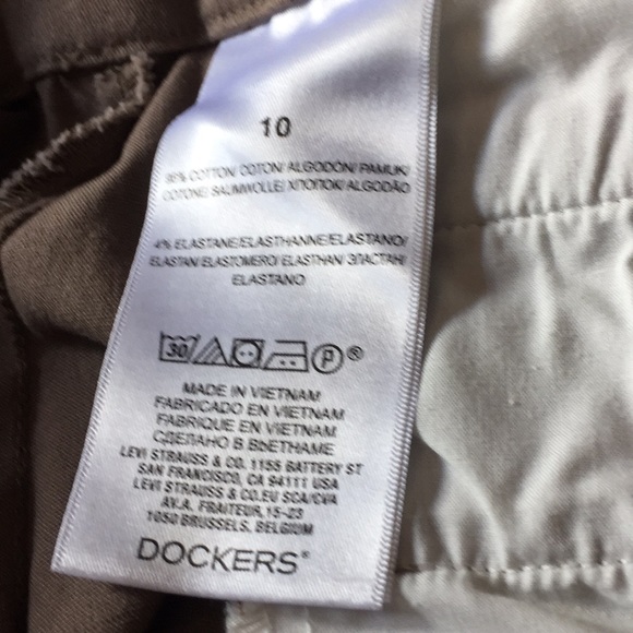 Dockers size 10 29 inch inseam light brown - Picture 3 of 3